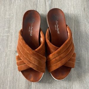 Criss cross slides